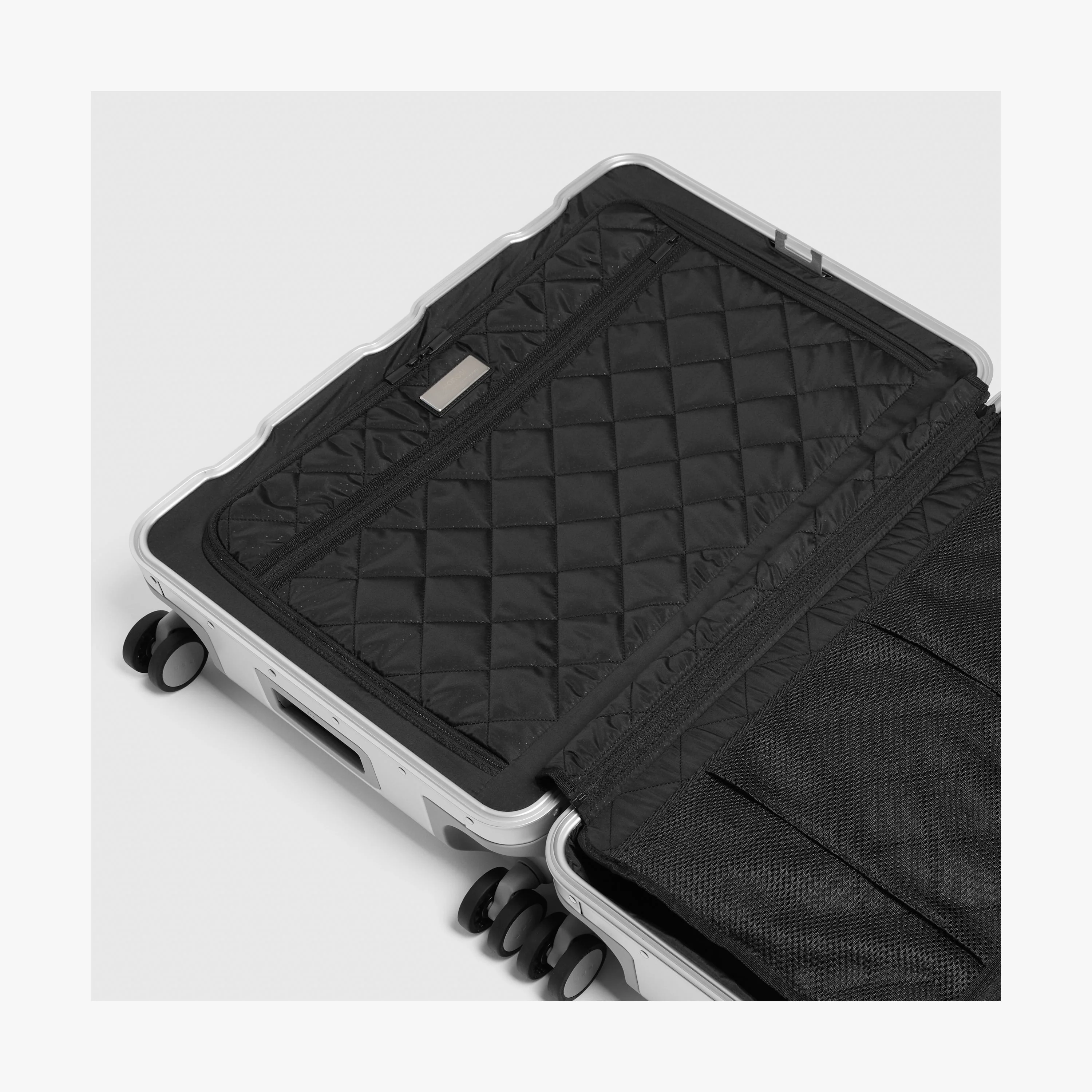 Aluminum Check-In Medium - Image 15