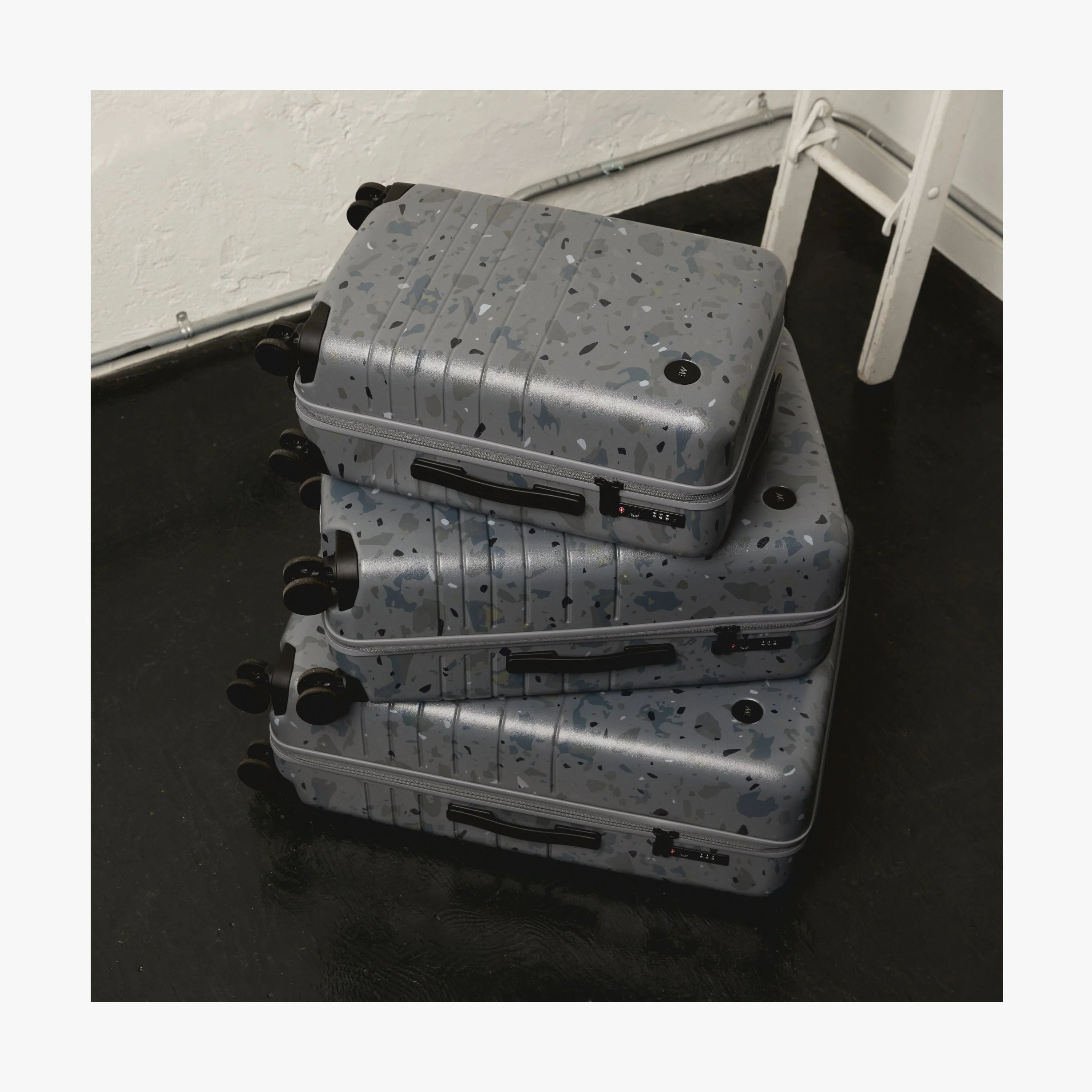 Carry-On Pro Plus - Image 143