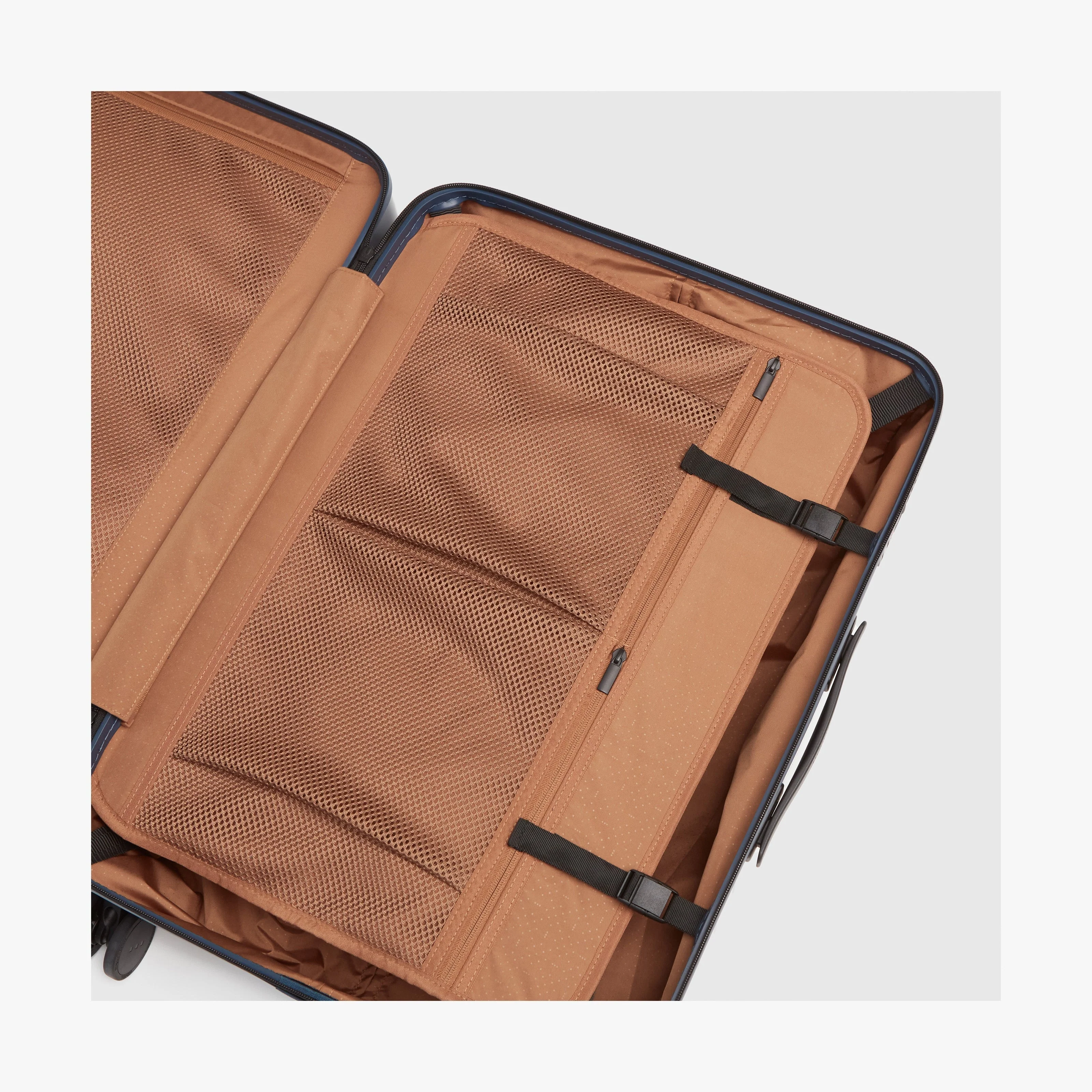 Check-In Medium - Image 110