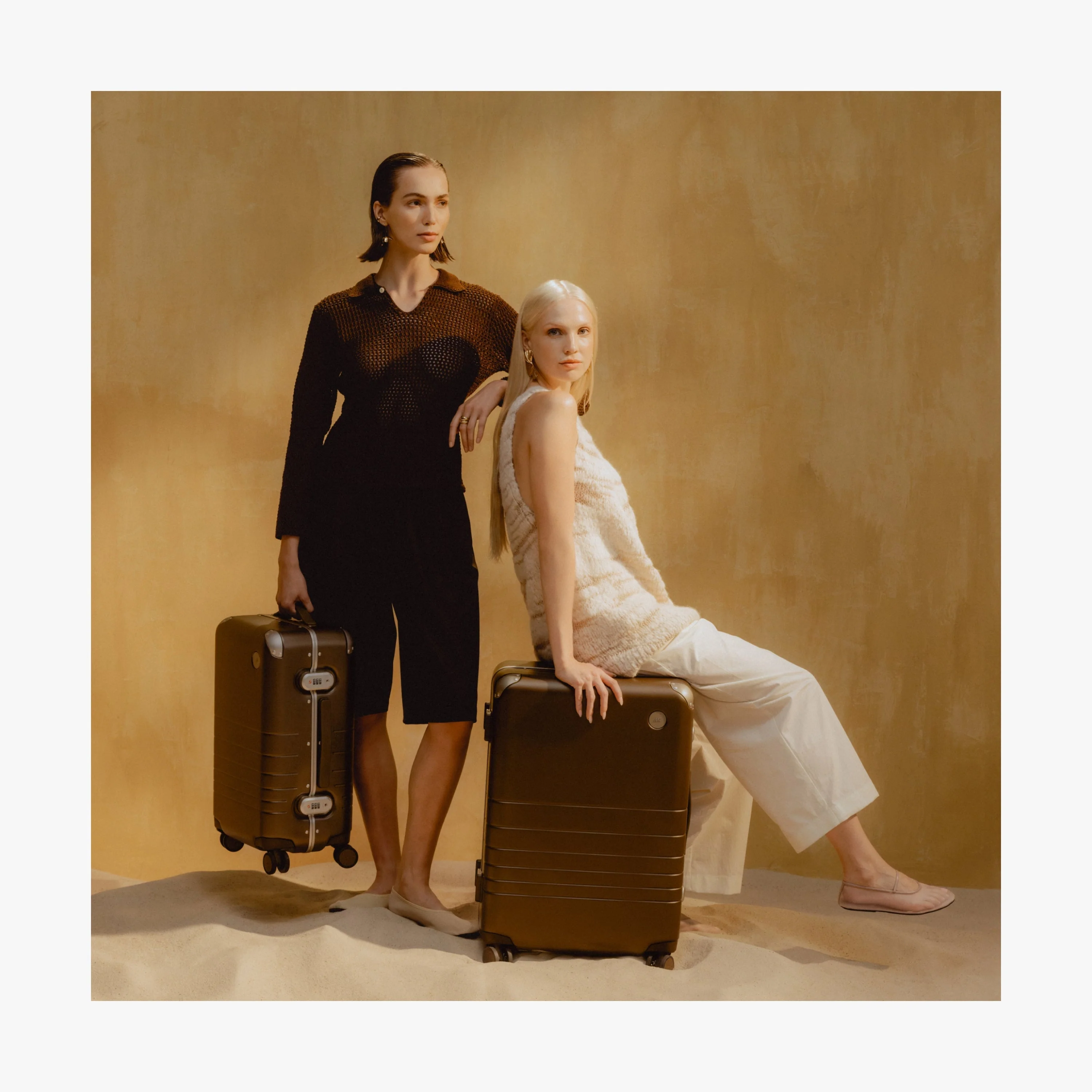Hybrid Carry-On Plus - Image 110