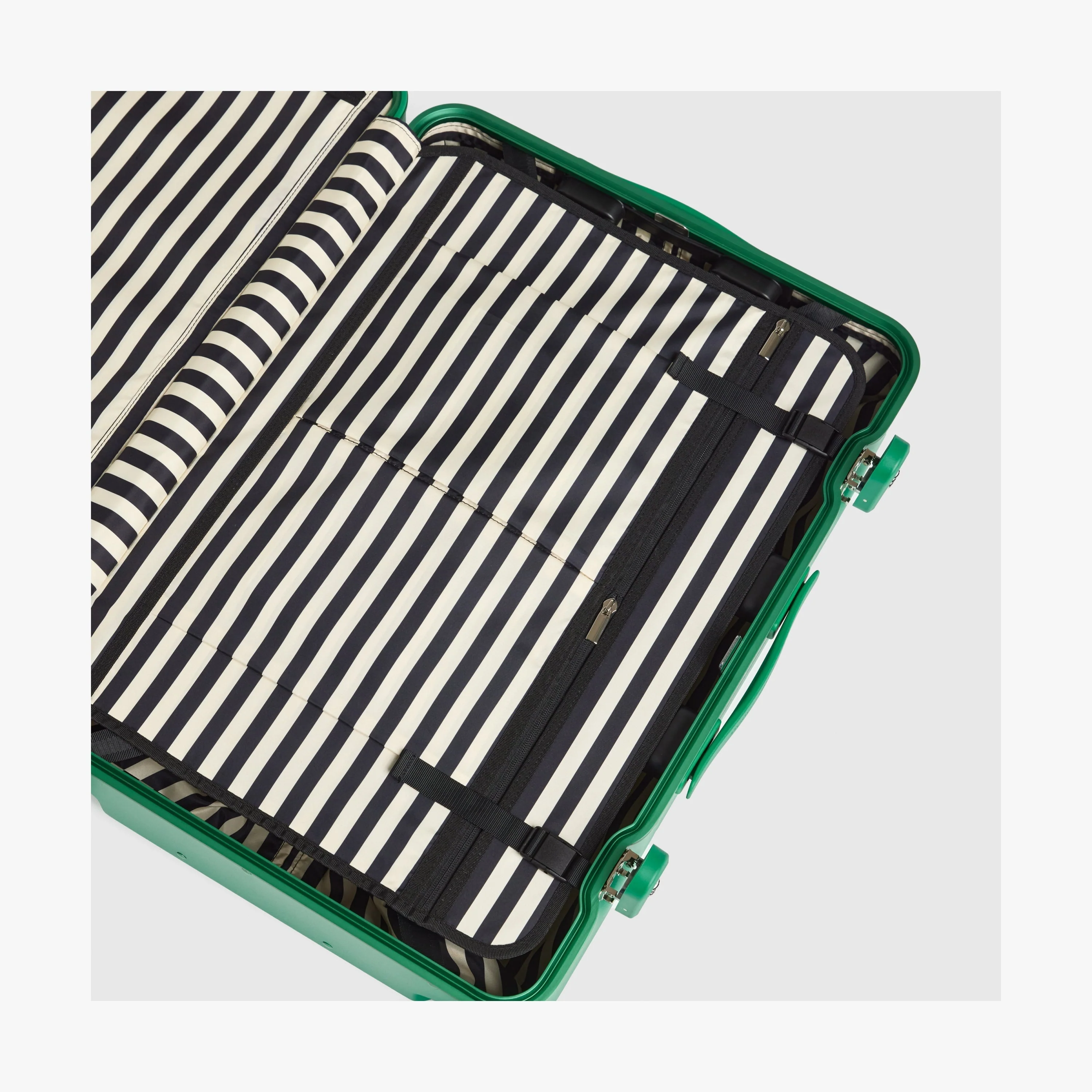 Hybrid Check-In Medium - Image 90