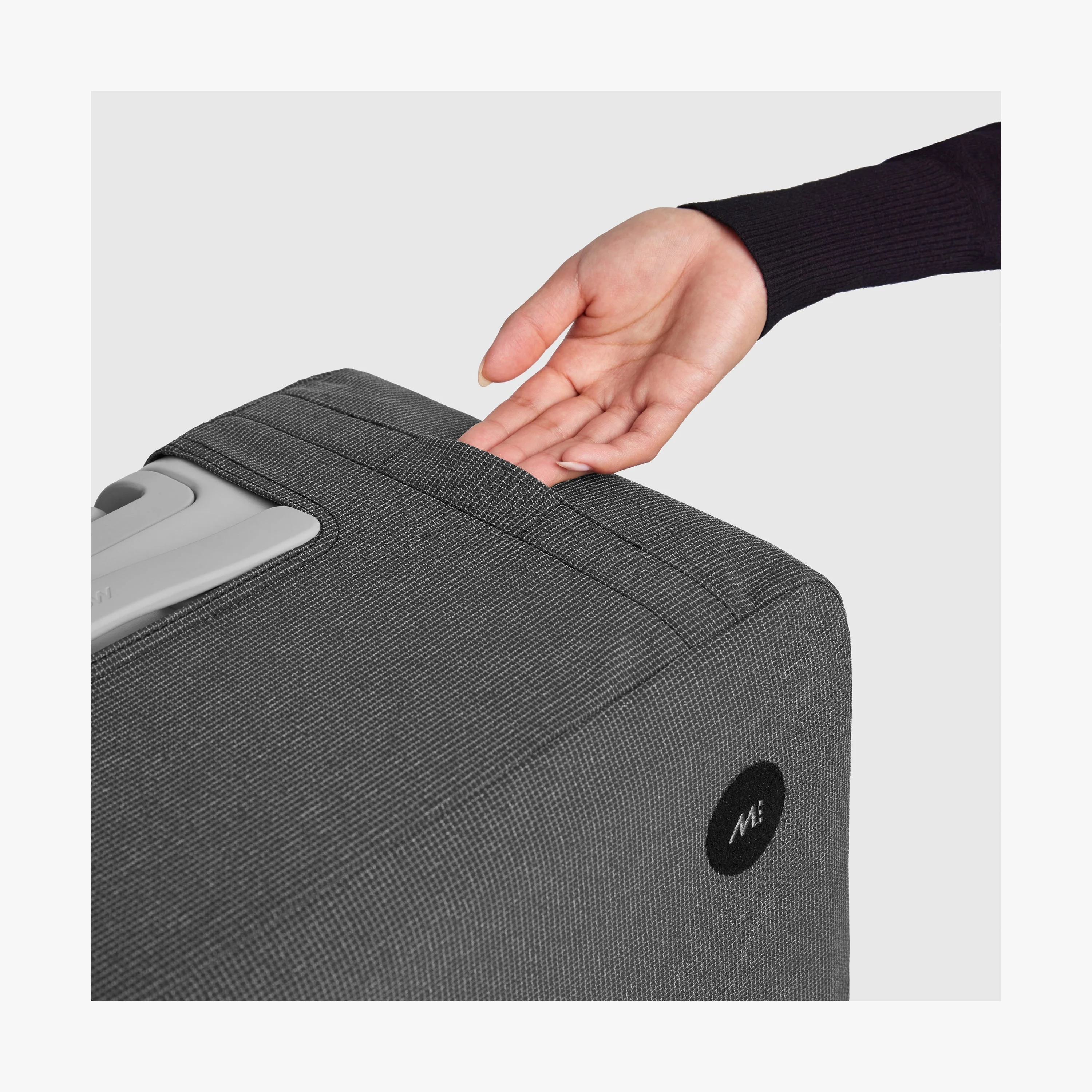 Washable Luggage Cover - Image 11
